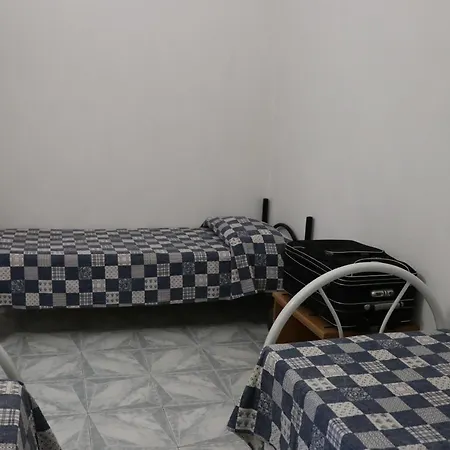 Appartamenti Villa Tropeano Dom wakacyjny *